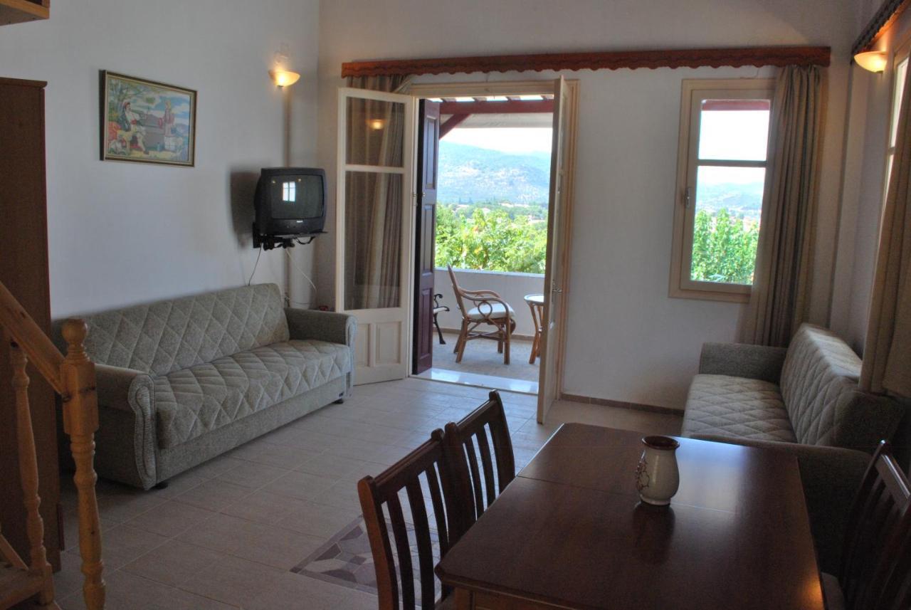 Troyan Hill Villa